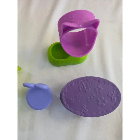 Hasbro Littlest Pet Shop LPS Furniture Accessory Lot Bathtub Wheel Chairs Tables - Picture 2 of 8